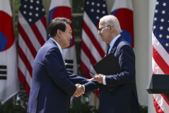 尹锡悦访美引发韩国舆论广泛担忧,民族利益与外交策略的博弈